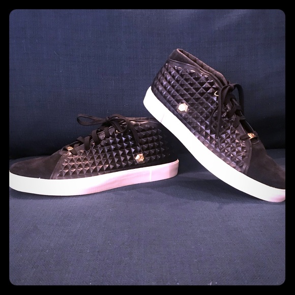 Nike Other - Nike LeBron James NSW XIII Lifestyle Sneaker 11.5